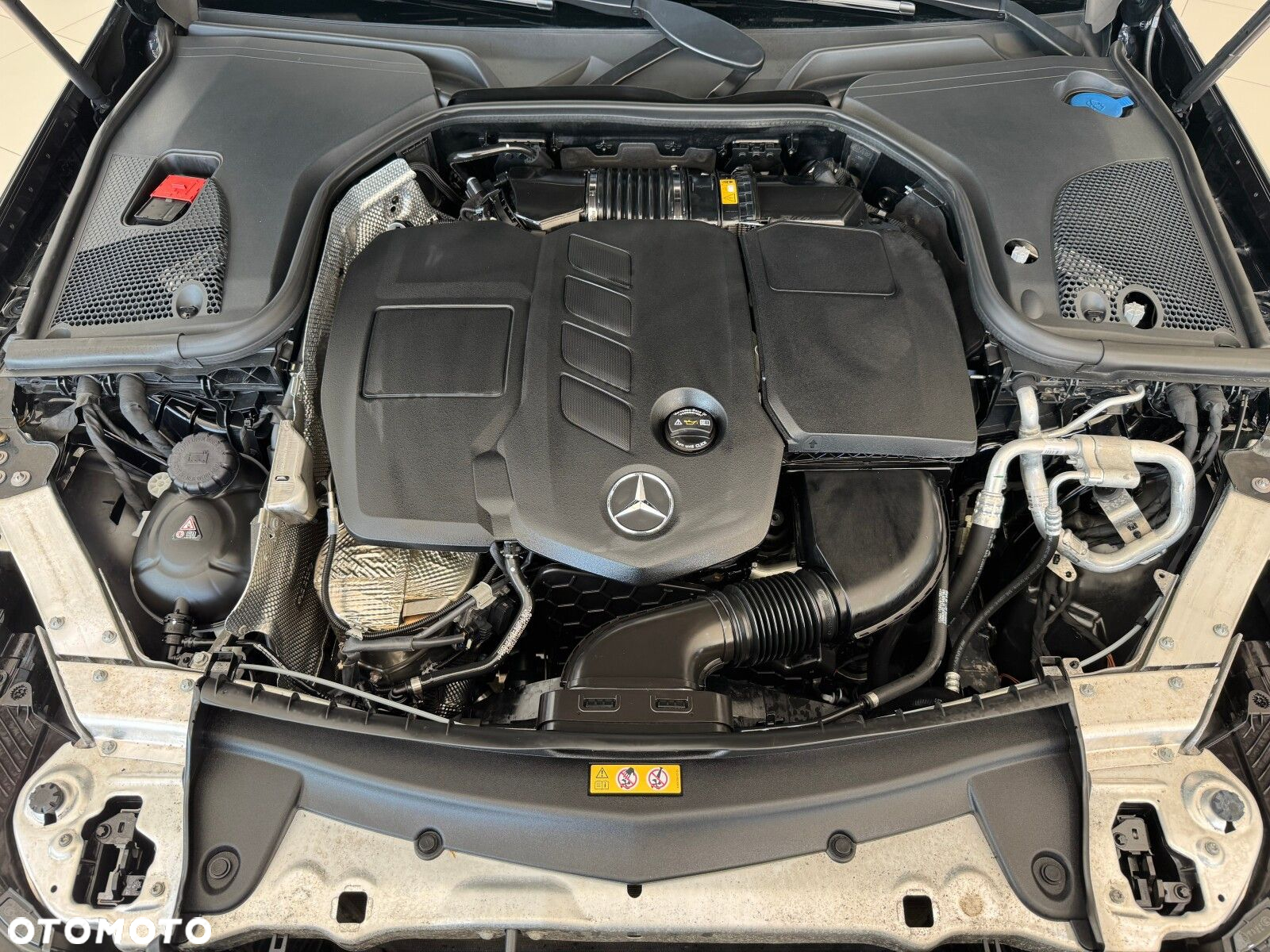Mercedes-Benz Klasa E 220 d AMG/Avantgarde - 19