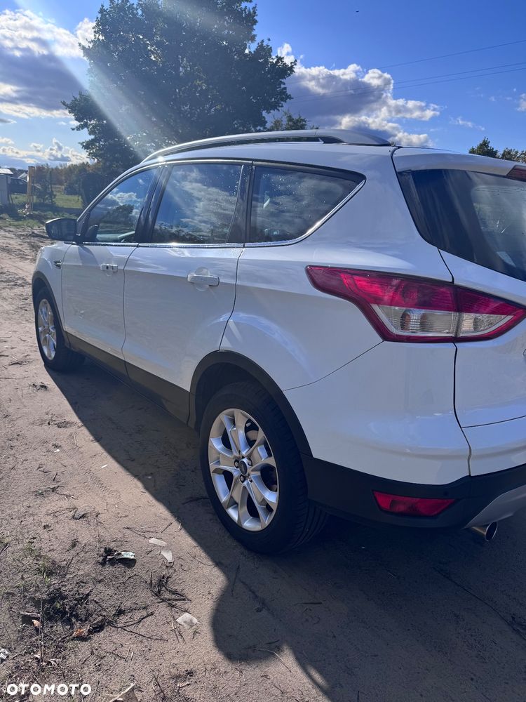 Ford Kuga 2.0 TDCi 4WD Titanium - 5