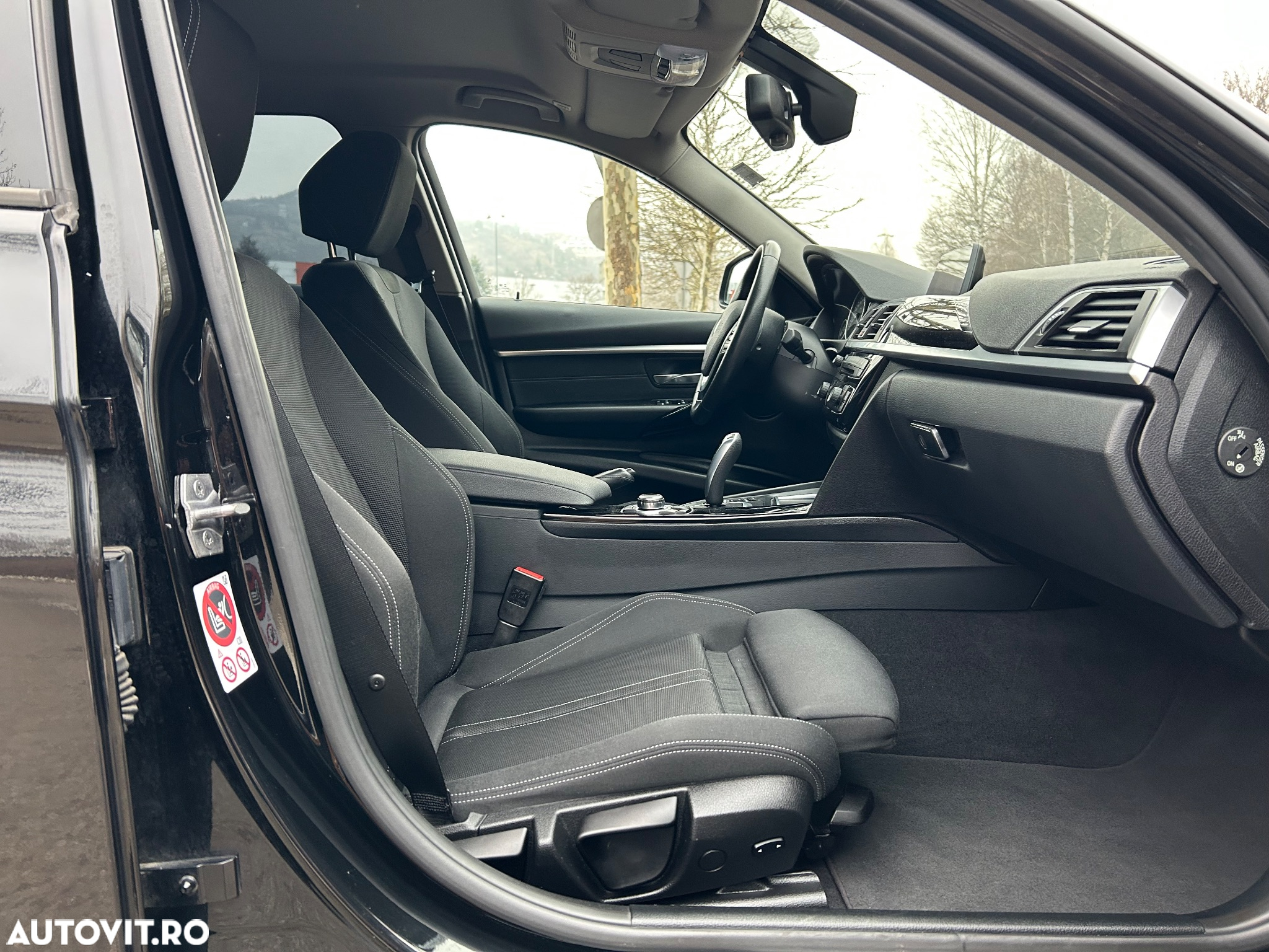 BMW Seria 3 320d Aut. Luxury Line - 10