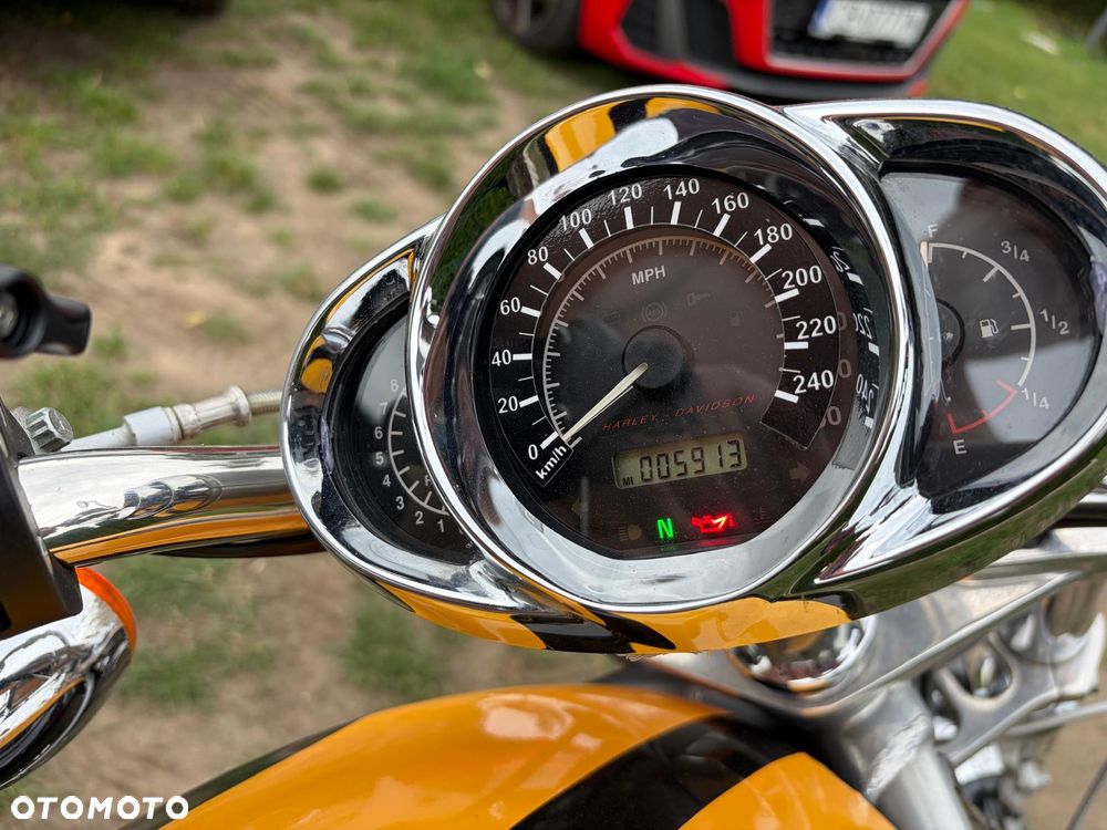 Harley-Davidson V-Rod Street Rod - 3