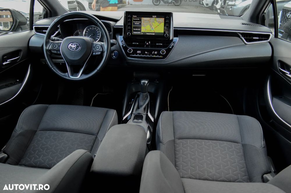 Toyota Corolla 2.0 Business Edition - 28