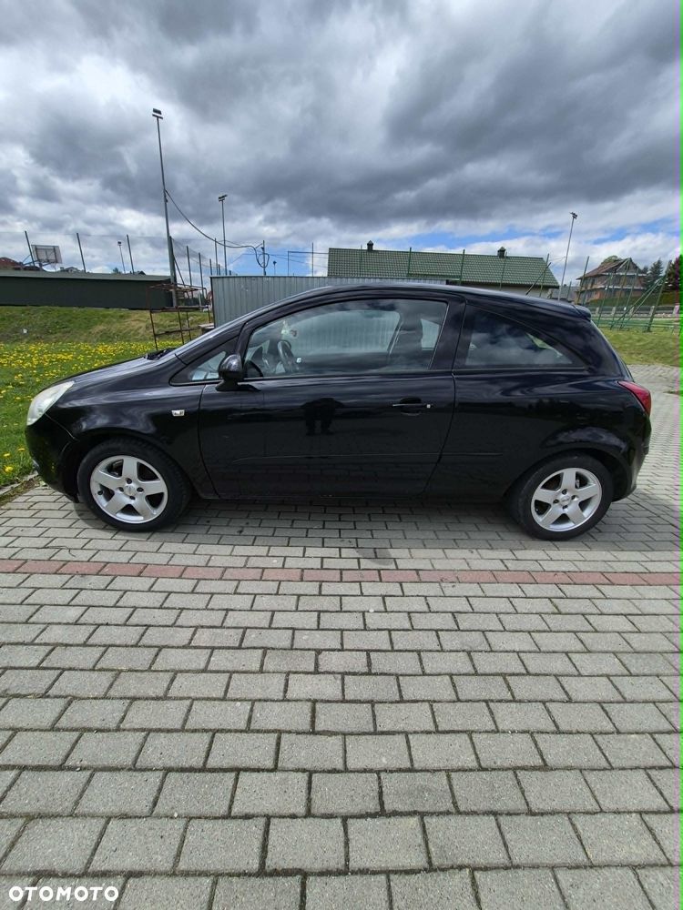 Opel Corsa - 2