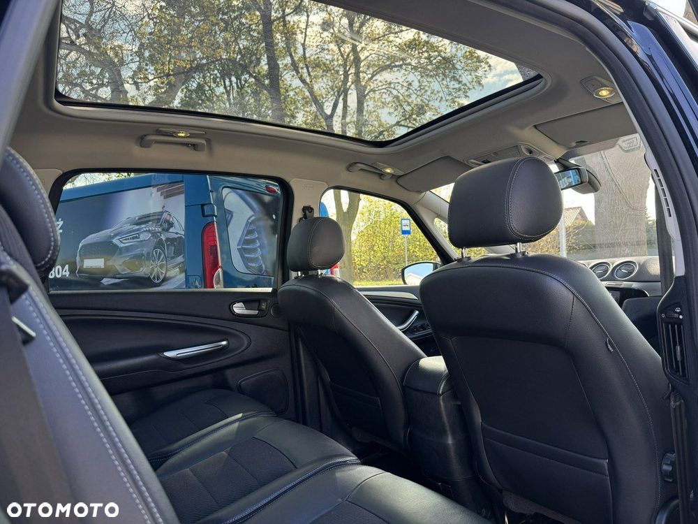 Ford S-Max 2.0 TDCi DPF Titanium X - 30