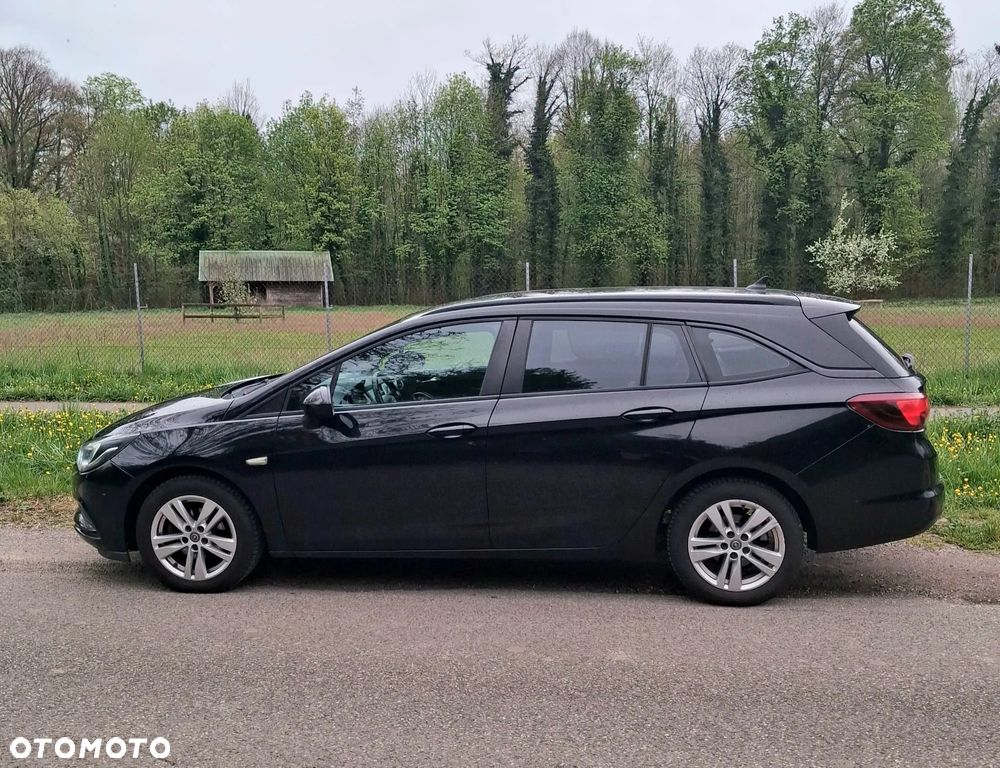 Opel Astra 1.6 CDTI Enjoy - 3