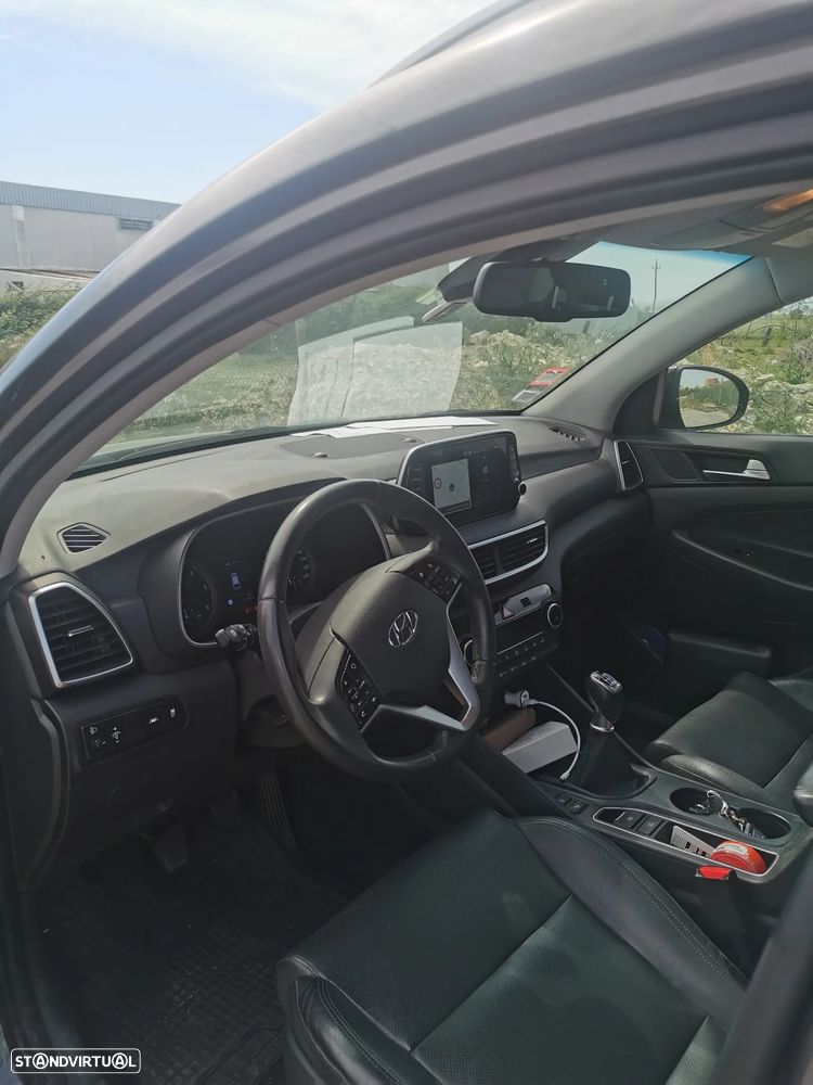 Hyundai Tucson 1.6 CRDi Premium +P.Pele+P.Style - 7