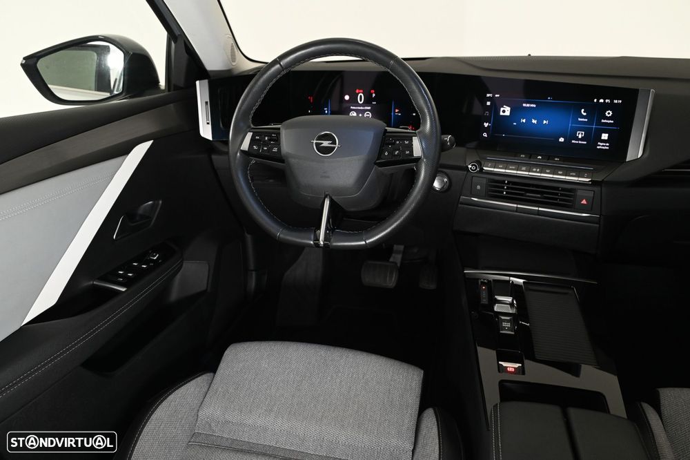 Opel Astra 1.2 T Elegance - 14