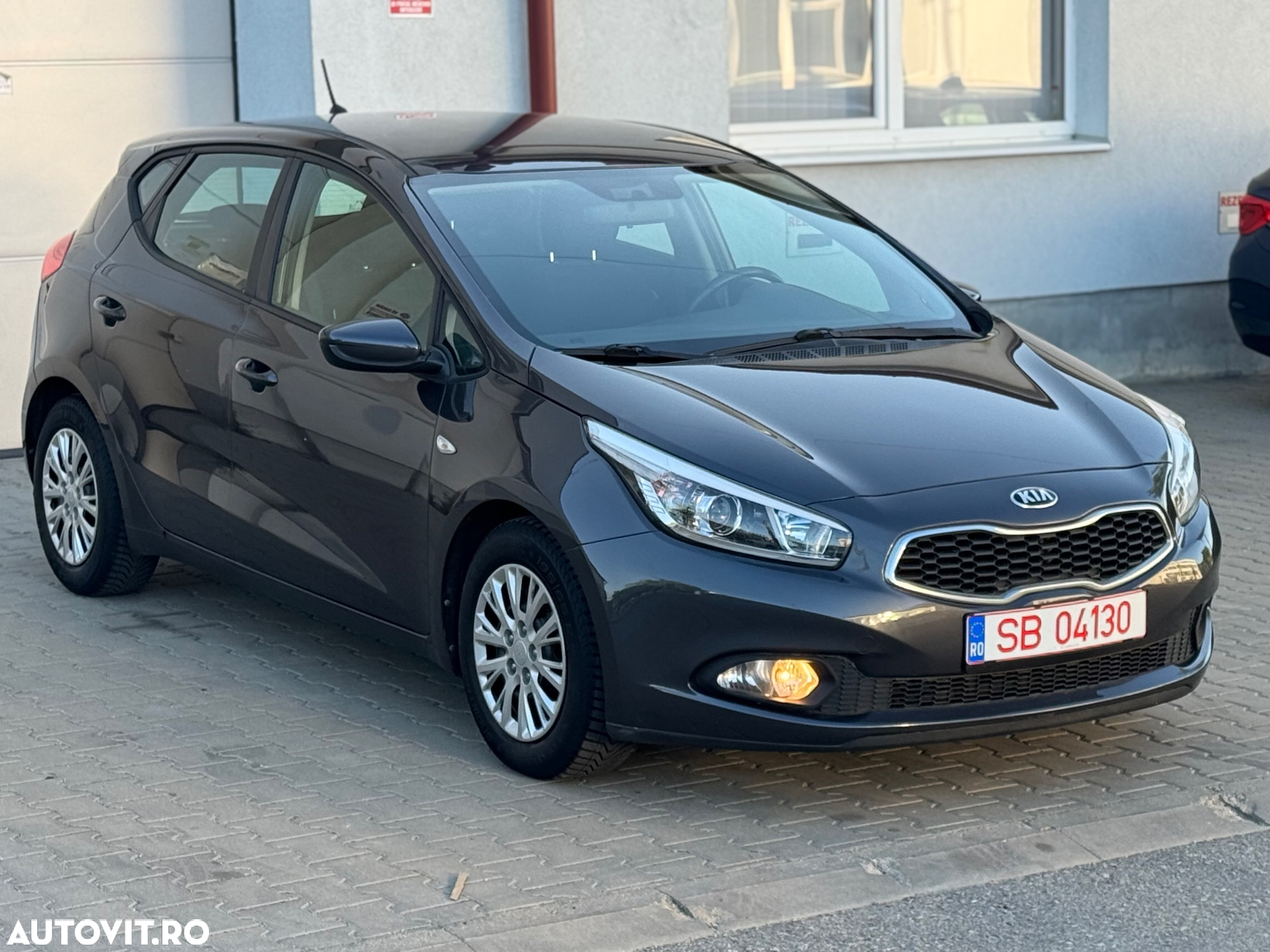 Kia Ceed 1.4 CRDi 90 Vision - 15