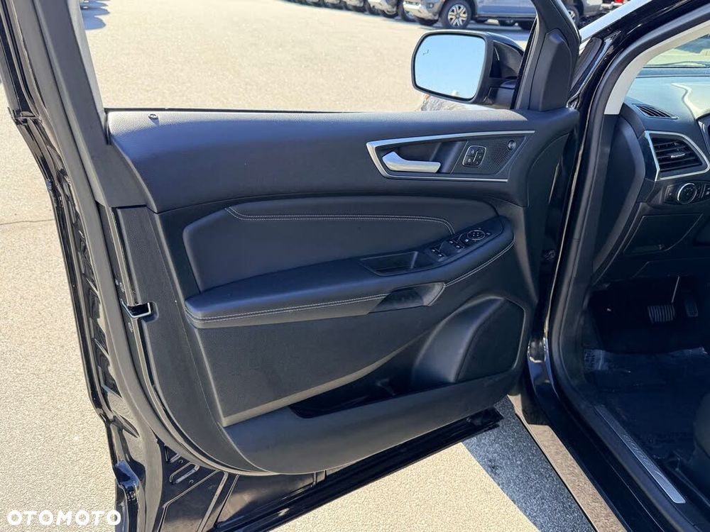 Ford Edge 2.0 EcoBlue Bi-Turbo 4x4 Titanium - 17