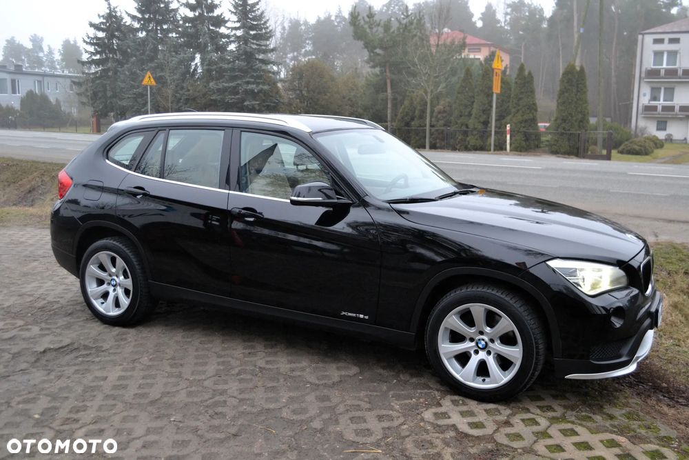 BMW X1 xDrive18d Sport Line - 16