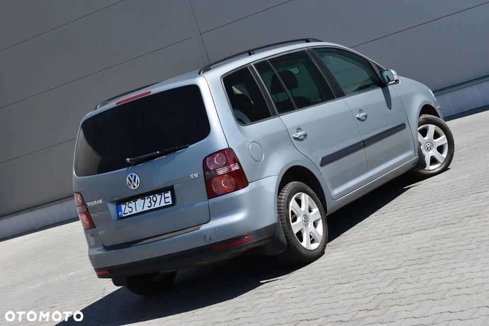 Volkswagen Touran 1.4 TSI Cross - 32