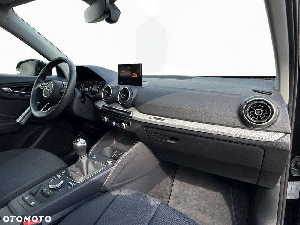 Audi Q2 30 TFSI Advanced - 24