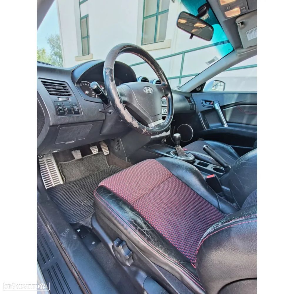 Hyundai Coupe 1.6 16V FX - 10