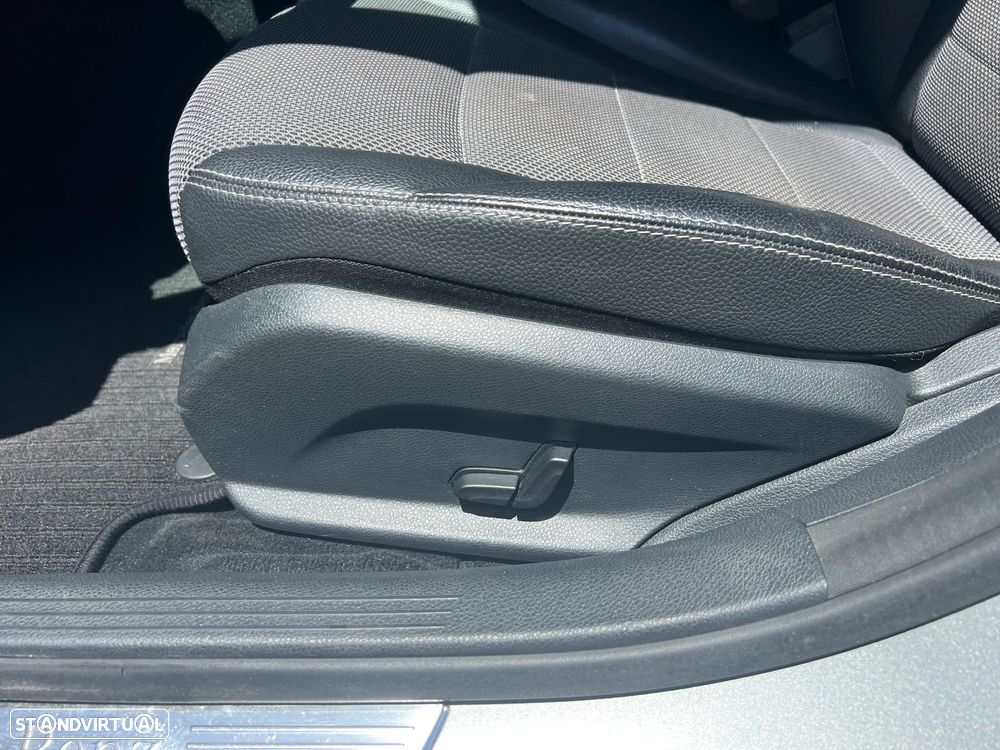 Mercedes-Benz C 250 d Avantgarde Aut. - 12