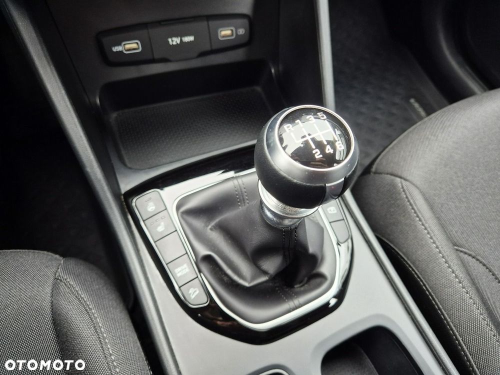 Hyundai Tucson 1.6 T-GDi Modern 2WD - 36