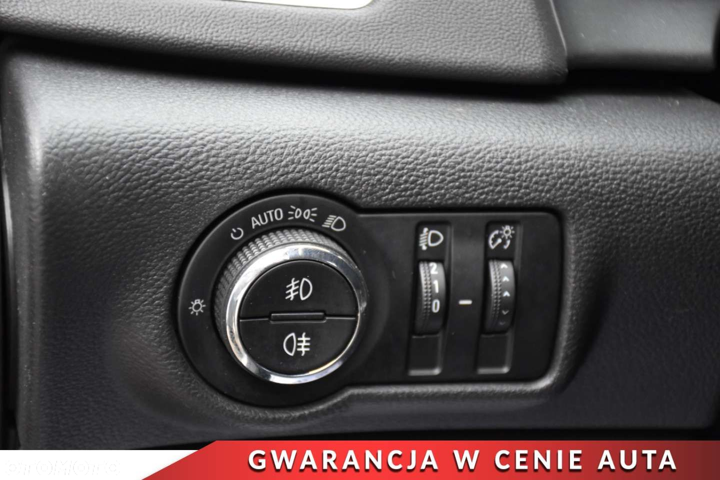 Opel Astra 2.0 CDTI DPF Sports Tourer Edition - 13