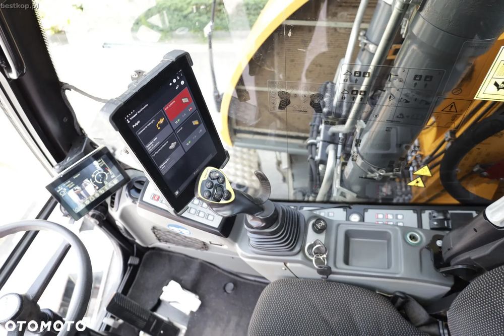 Liebherr A914 Compact - 33