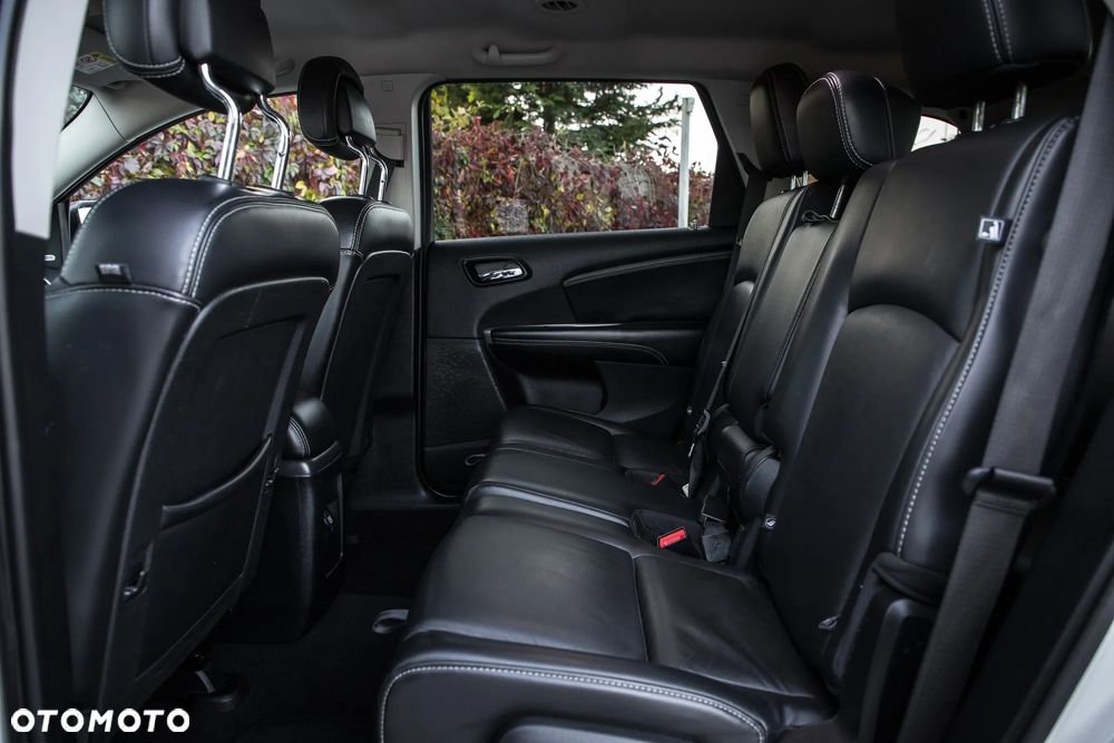 Fiat Freemont 2.0 Multijet Lounge AWD - 28