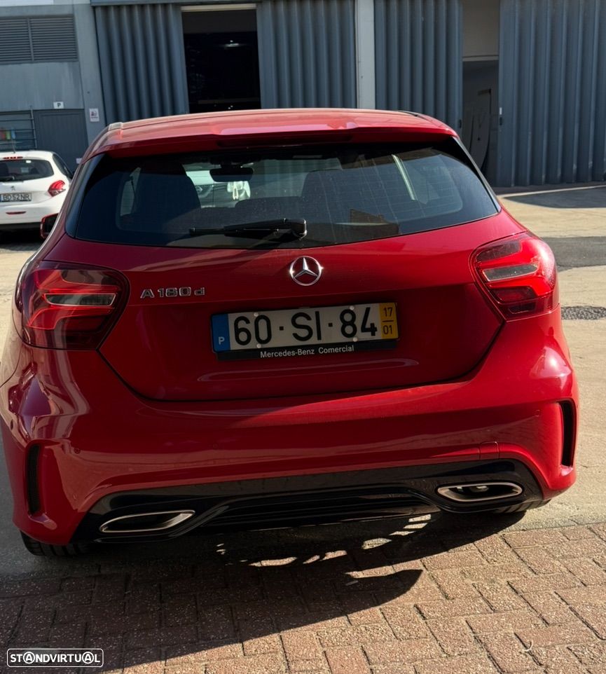 Mercedes-Benz A 180 d AMG Line - 4