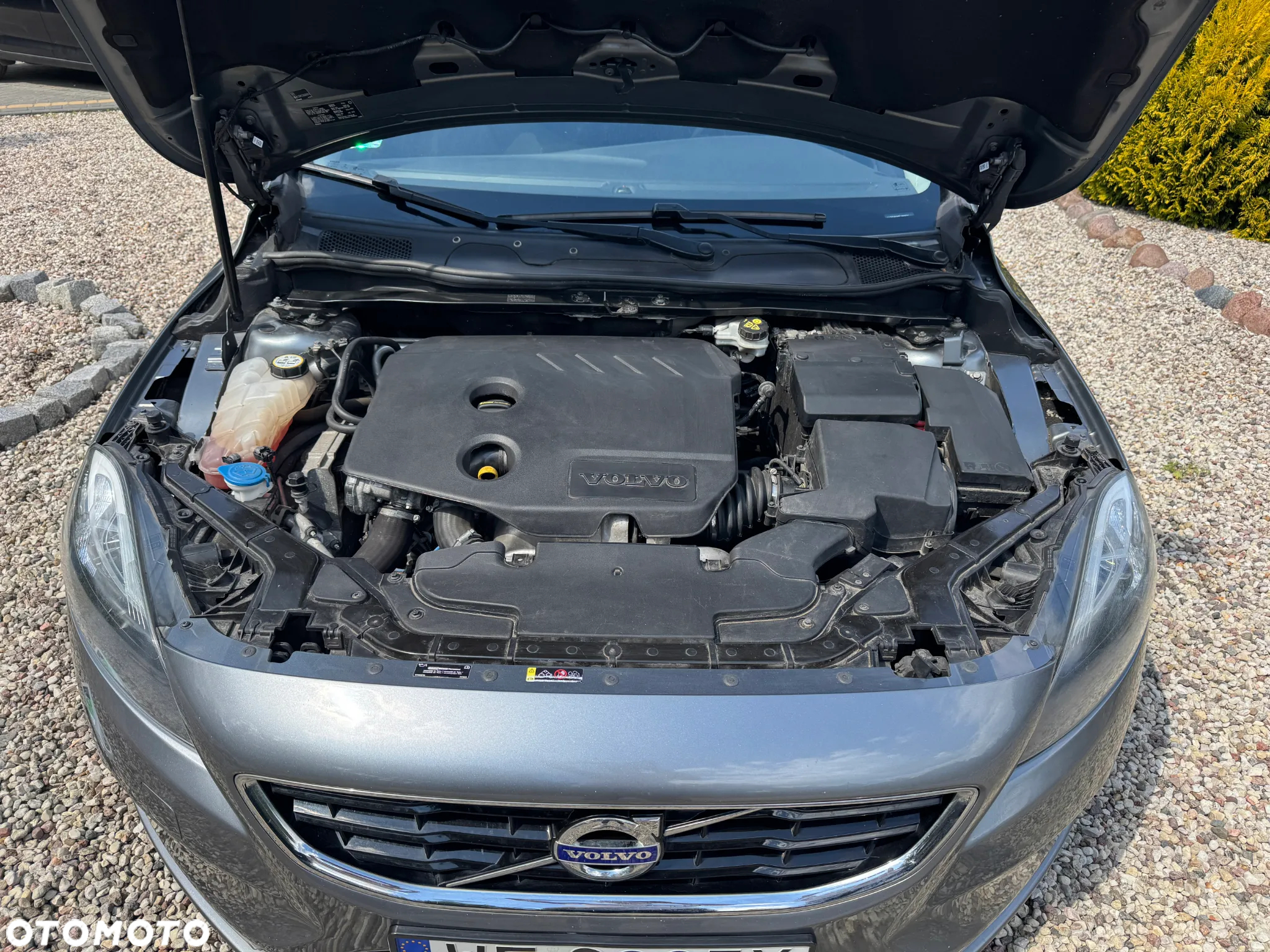Volvo V40 D2 - 11