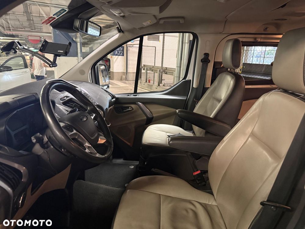 Ford Tourneo Custom 2.0 TDCi L2 Titanium SelectShift - 10