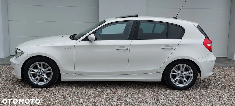 BMW Seria 1 120d - 12