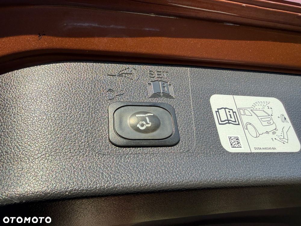 Ford Kuga 1.5 EcoBoost 2x4 Titanium - 20