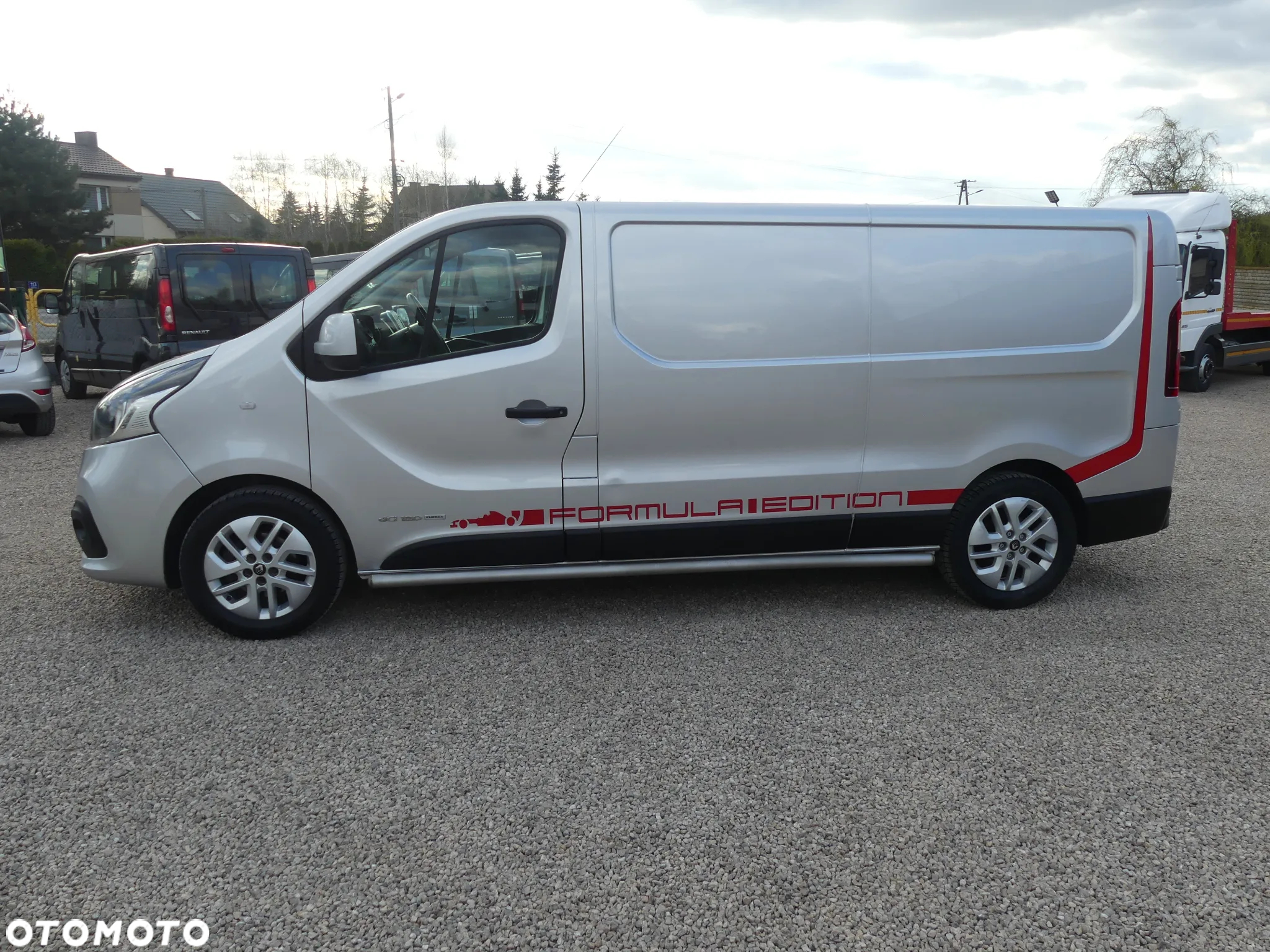 Renault TRAFIC FORMUŁA EDITION - 8