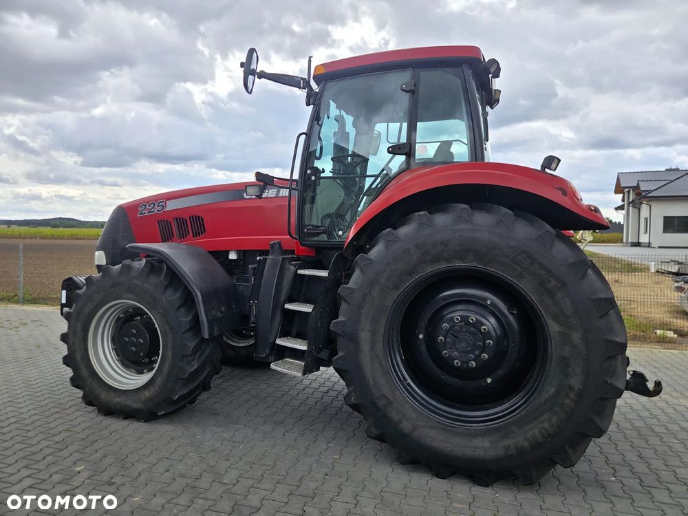 Case IH Magnum 225 2008 Rok, Nie Malowany, Stan Idealny - 10