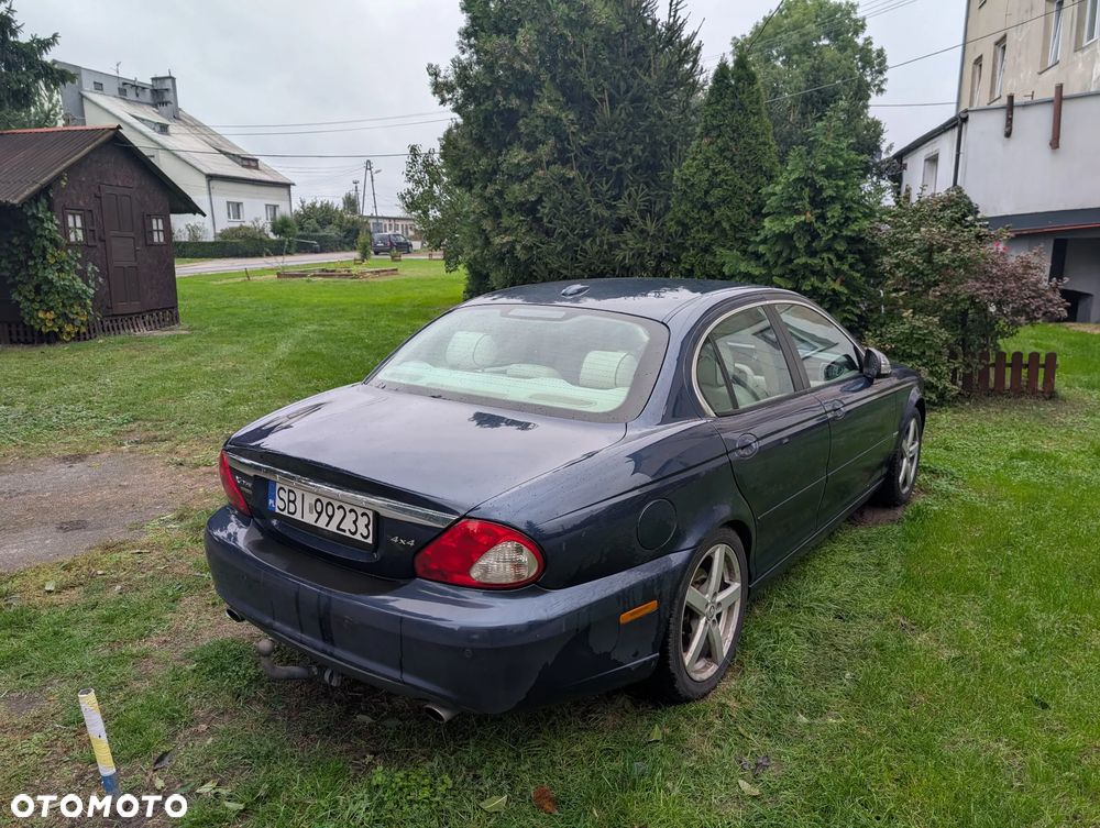 Jaguar X-Type - 4