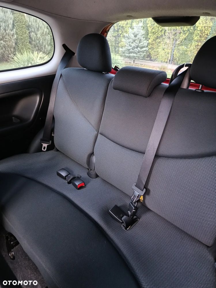 Toyota Yaris 1.3 VVT-i Team - 6