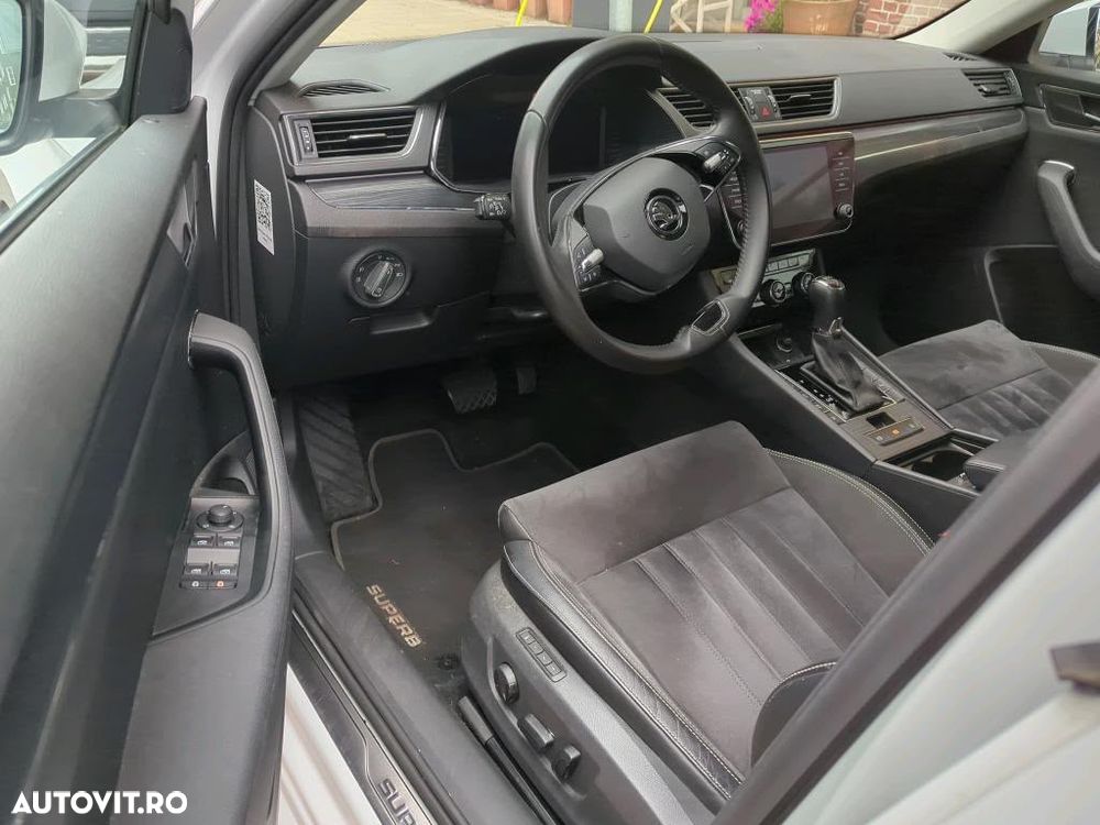 Skoda Superb 2022 photo 4
