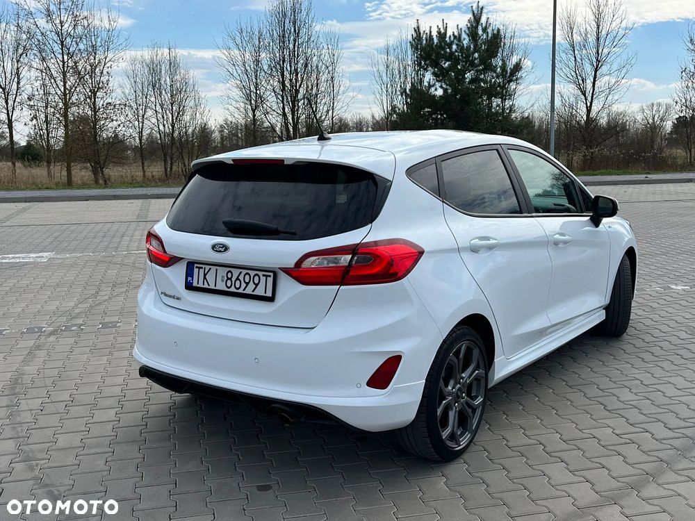 Ford Fiesta 1.0 EcoBoost S&S ST-LINE - 10