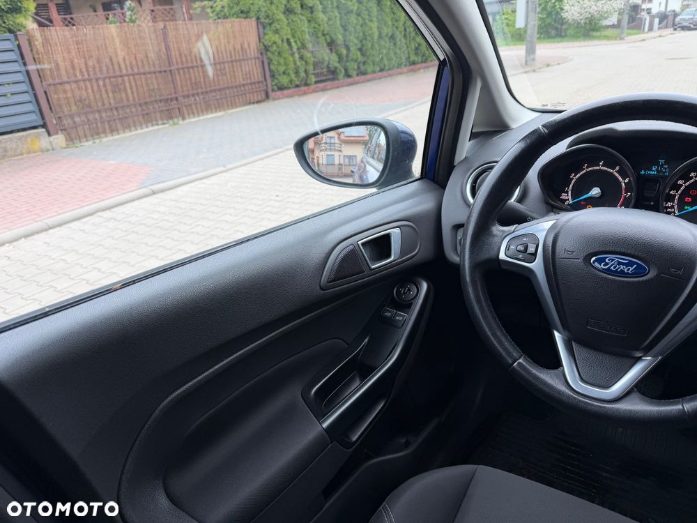 Ford Fiesta 1.25 Champions Edition - 20