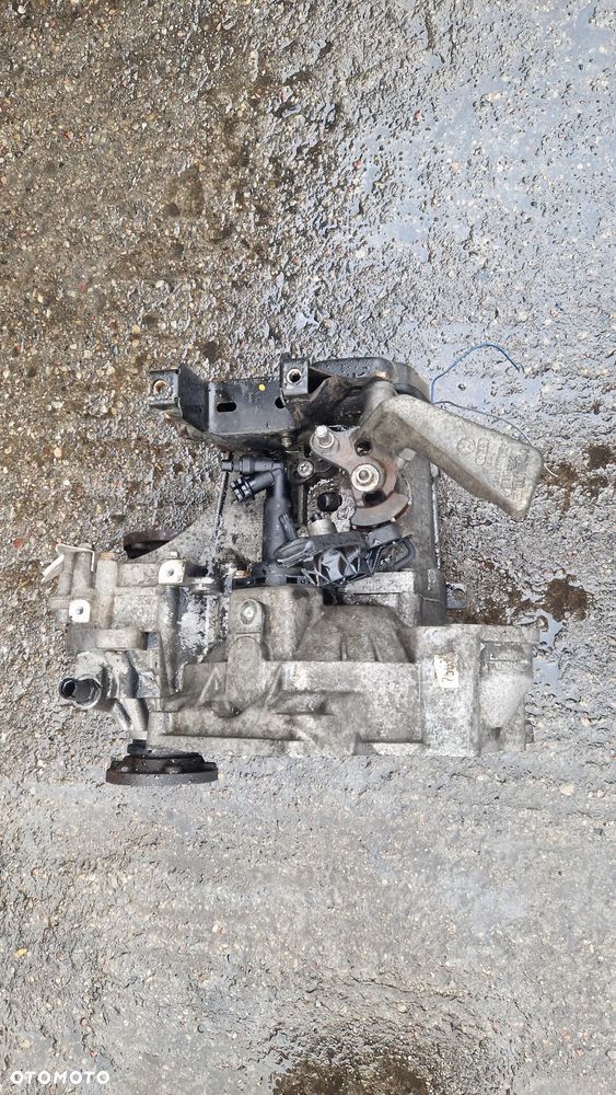 SKODA ROOMSTER  FABIA II 1.9 TDI SKRZYNIA BIEGÓW JXZ - 1