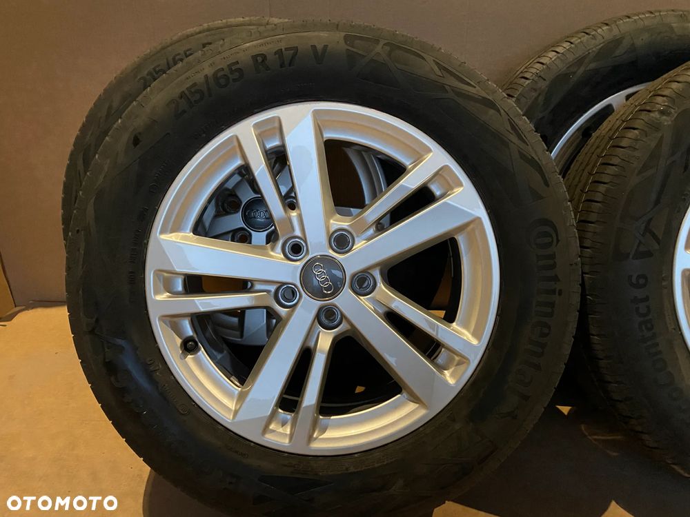 Koła 17 cali Audi Q3 83A Continental 215/65R17 2024 r. felgi 83A601025F 28k - 2