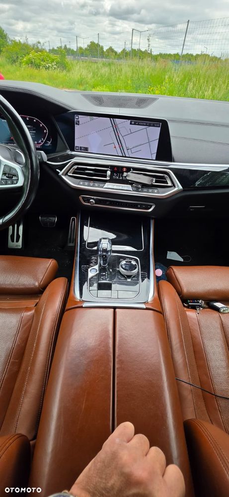 BMW X5 M M50d - 9