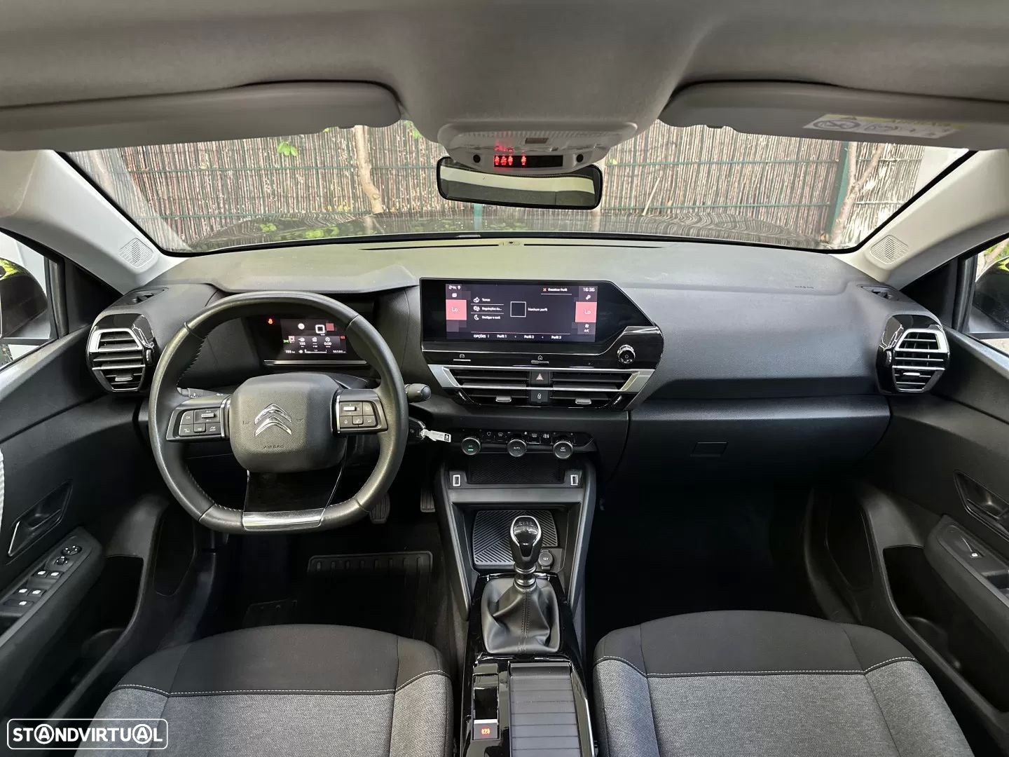 Citroën C4 1.2 PureTech Feel - 10