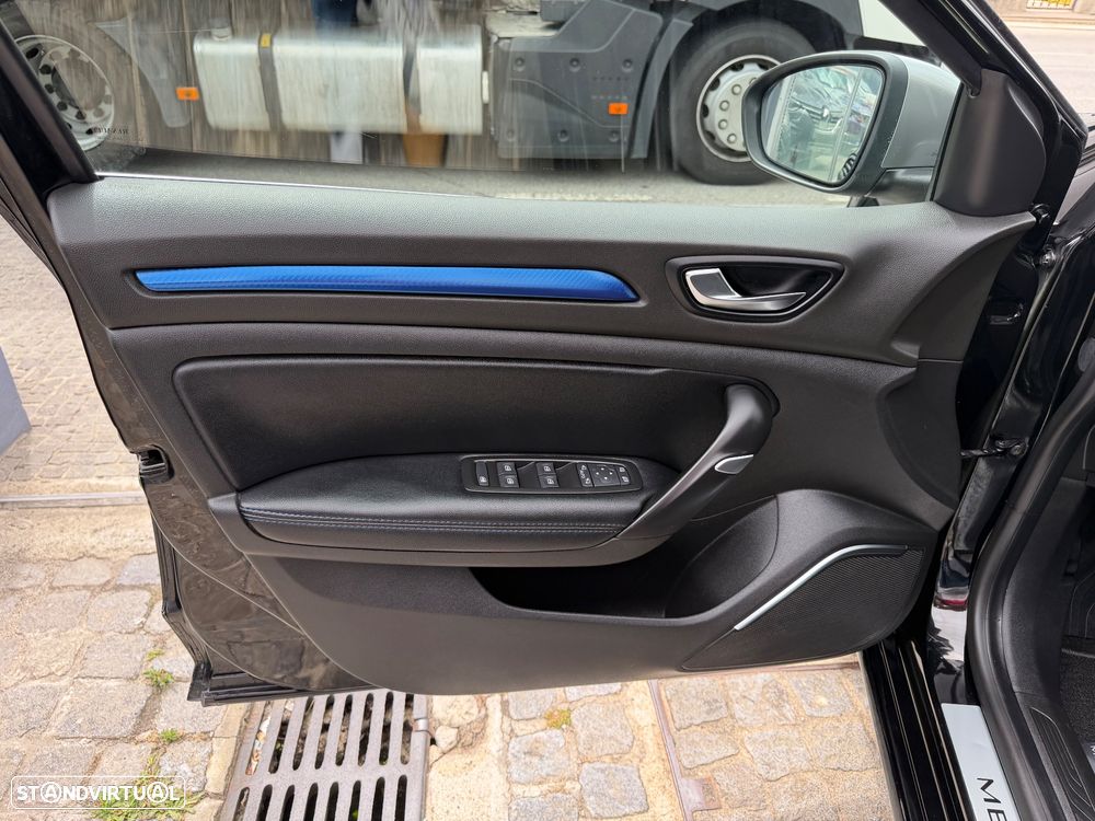 Renault Mégane Sport Tourer 1.5 dCi GT Line SS - 19