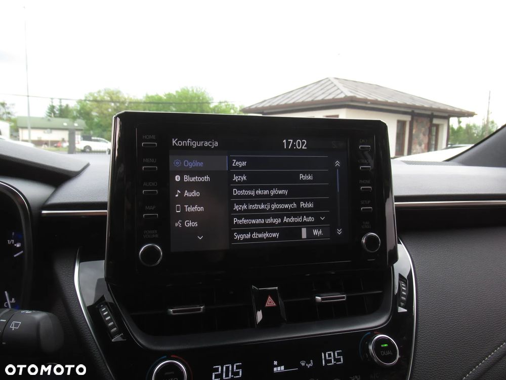 Toyota Corolla 1.8 Hybrid Comfort - 20