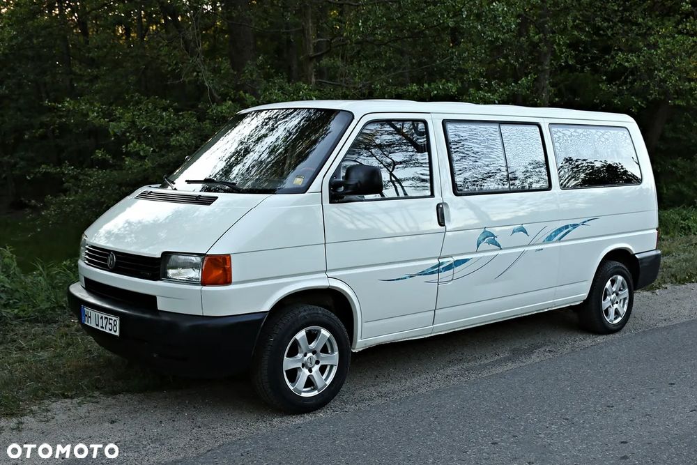 Volkswagen Multivan - 14