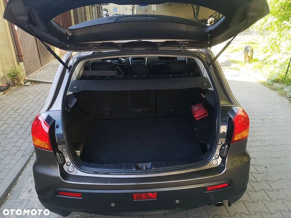 Mitsubishi ASX - 23