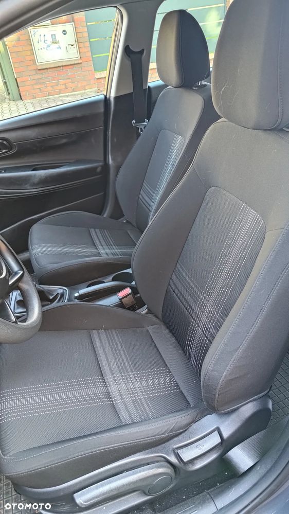 Hyundai i20 1.2 Modern - 9