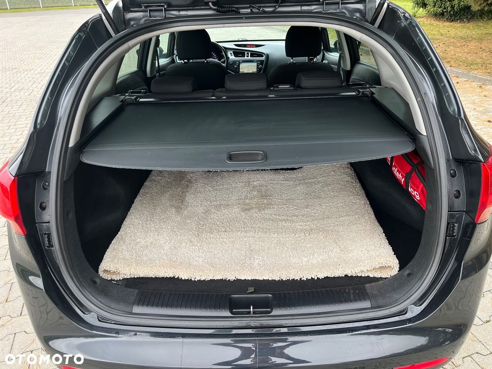 Kia Ceed - 18