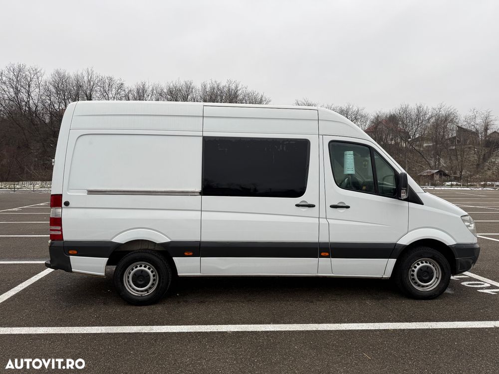 Mercedes-Benz Sprinter - 2