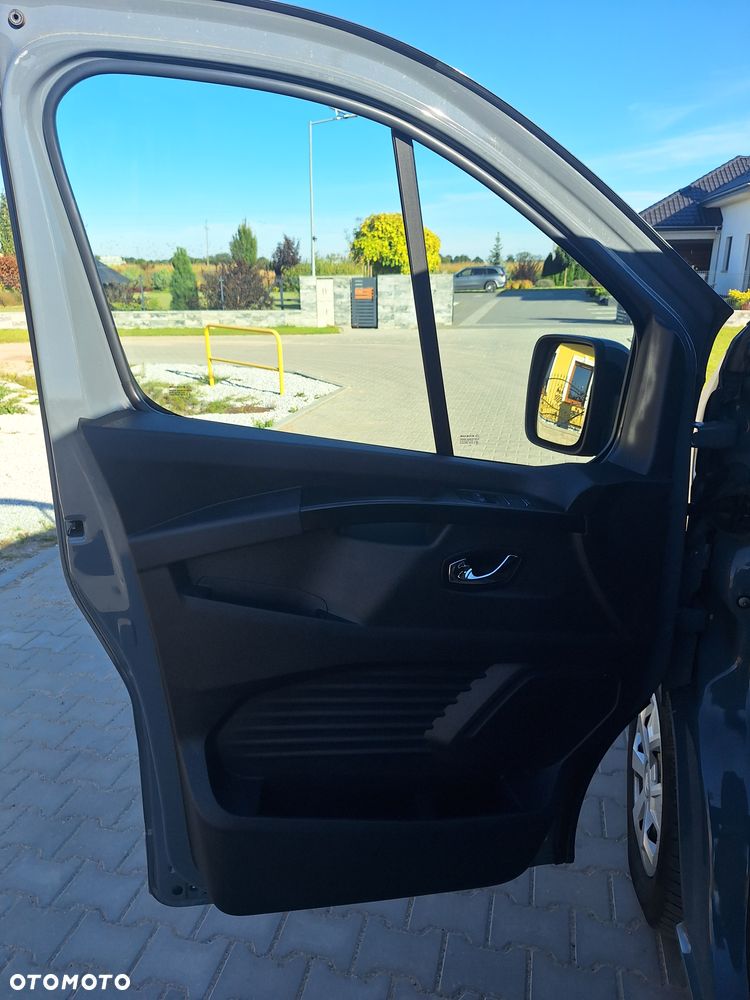 Renault Trafic 2.0 dCi L1H1 Extra (bryg.) - 7