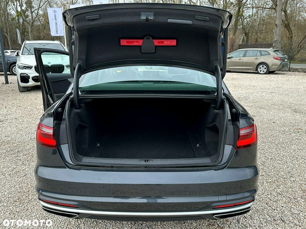 Audi A4 Allroad - 10