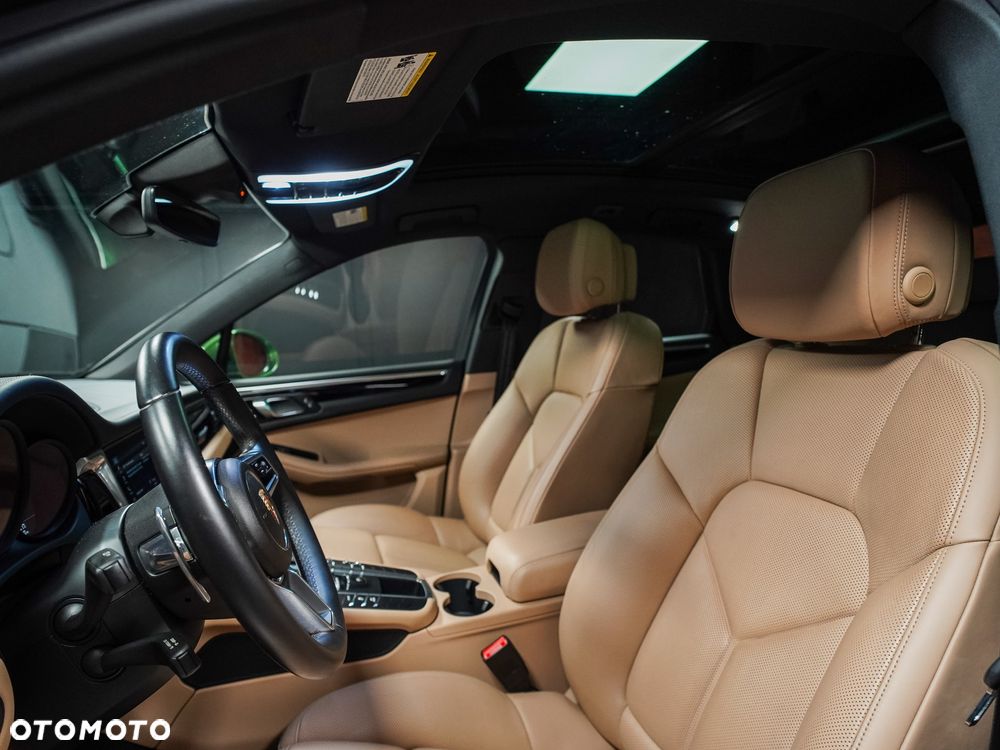 Porsche Macan S - 37