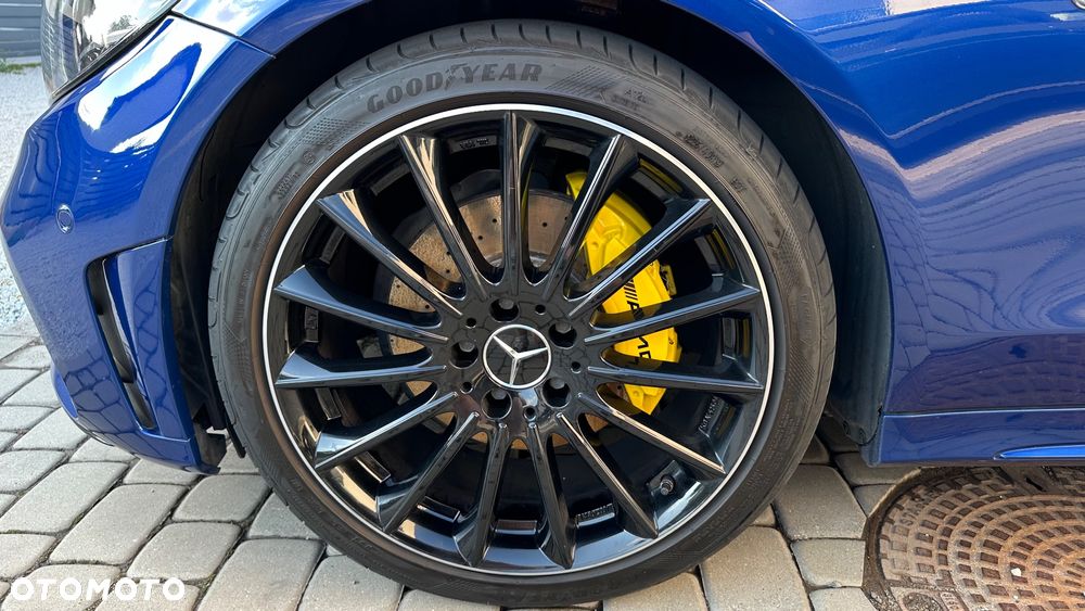 Mercedes-Benz Klasa C 220 d T 9G-TRONIC Night Edition - 15