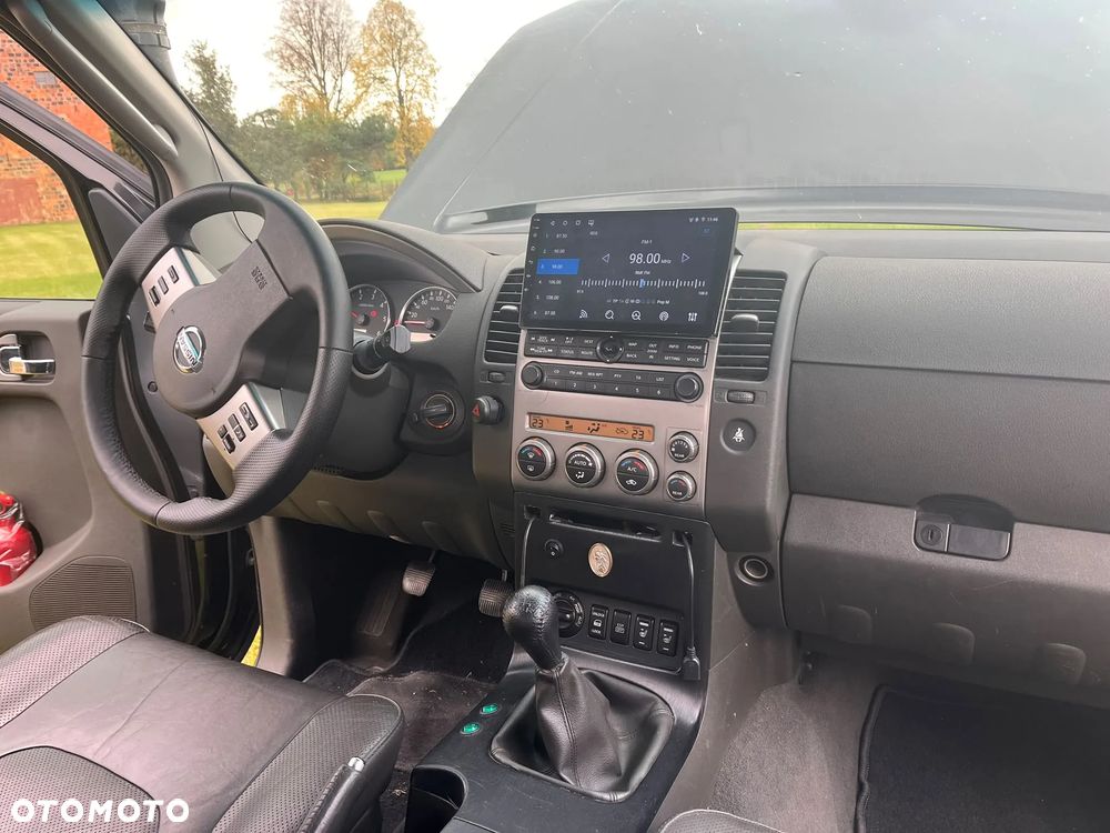 Nissan Pathfinder - 6