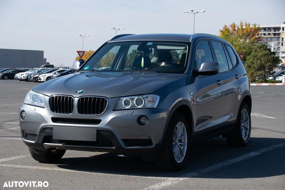 BMW X3 2012 photo 2